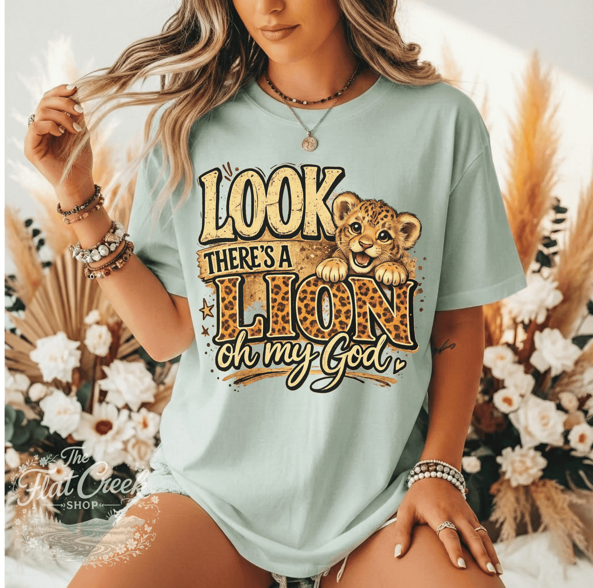 Look There's A Lion Oh My God Comfort Colors TeeSThe Flat Creek Shop LLC